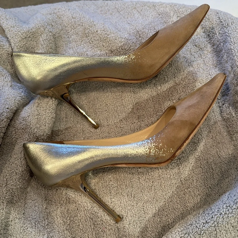 Jimmy Choo Tan and Gold Heels Sleek Pointed Toe - Picture 10 of 10